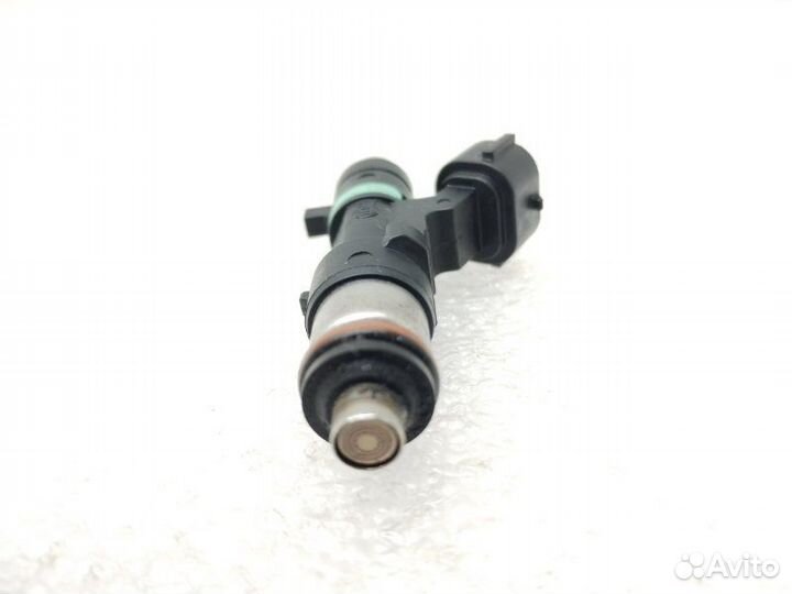 Форсунка топливная Nissan X-Trail T31 2.5 QR25DE