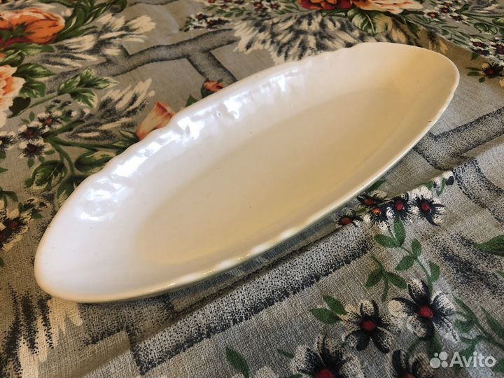 Фарфоровая селедочница 1930-е