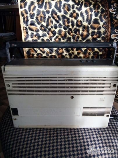 Радиоприёмник VEF 214, радиоприемник кварц СССР