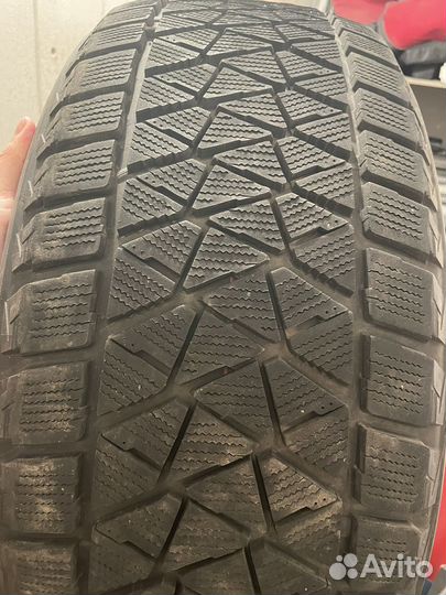 Комплект колес r22 зима липучка