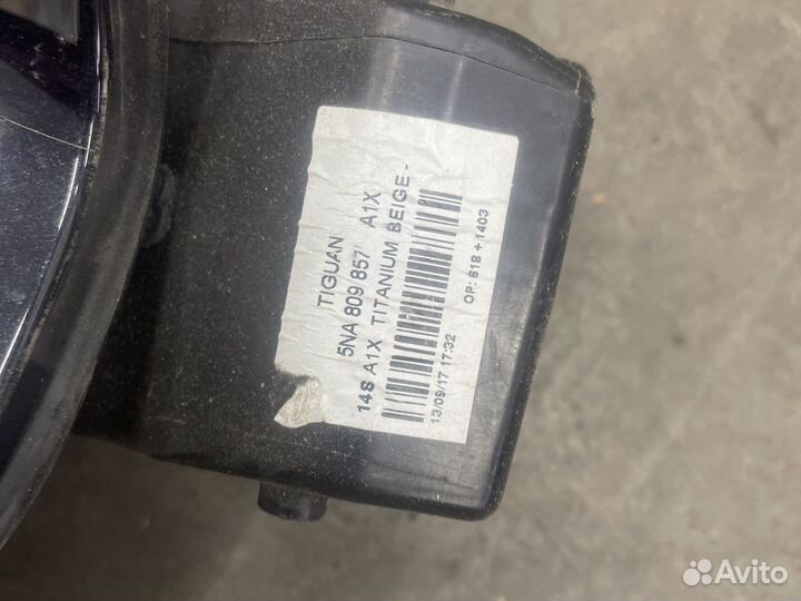 Лючок бензобака Volkswagen Tiguan 2