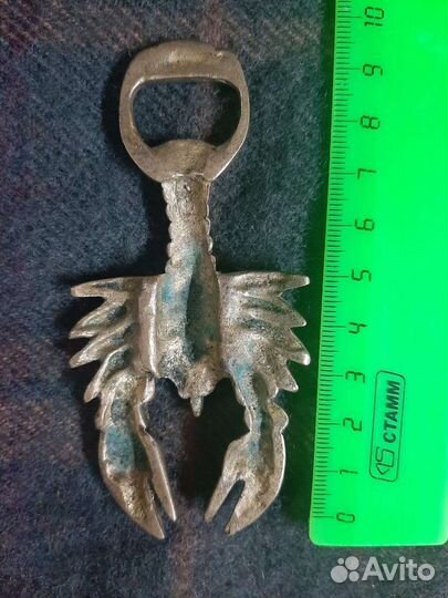 Бронзовая открывалка