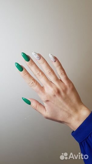 Модель на маникюр / педикюр