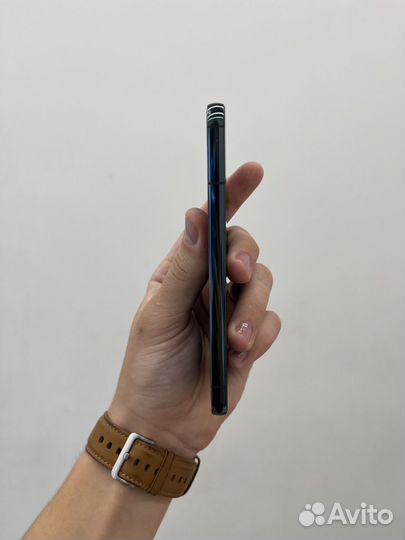 Samsung Galaxy S22, 8/128 ГБ