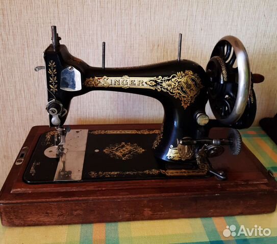 Швейная машинка зингер