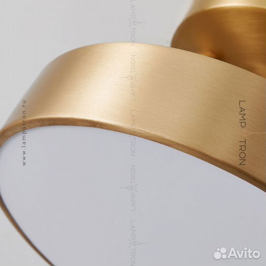 Потолочный светильник tenn C Размер M. Цвет Латунь tenn-c-m-brass