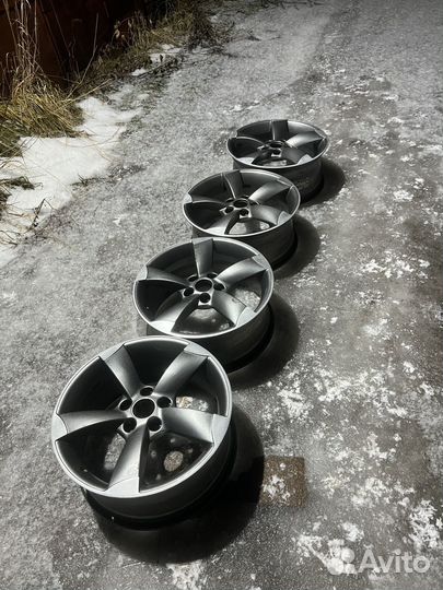 Литые r17 диски 5*112 ет45 цо66.6 Ауди Ротор