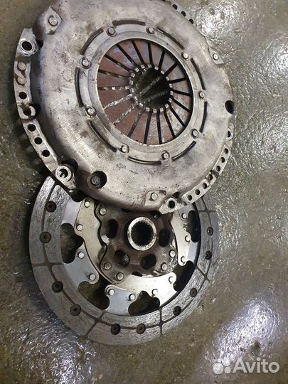 Сцепление на форд фокус 2-2.0,л 228мм