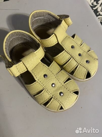 Босоножки для девочки