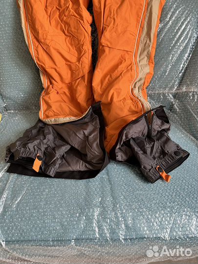 Костюм для сноуборда женский