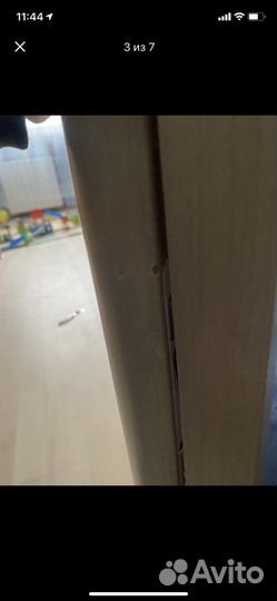 Детская кроватка с маятником