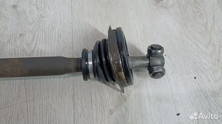 Привод подвески колеса Nissan almera G15 Лев