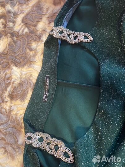 Продам платье