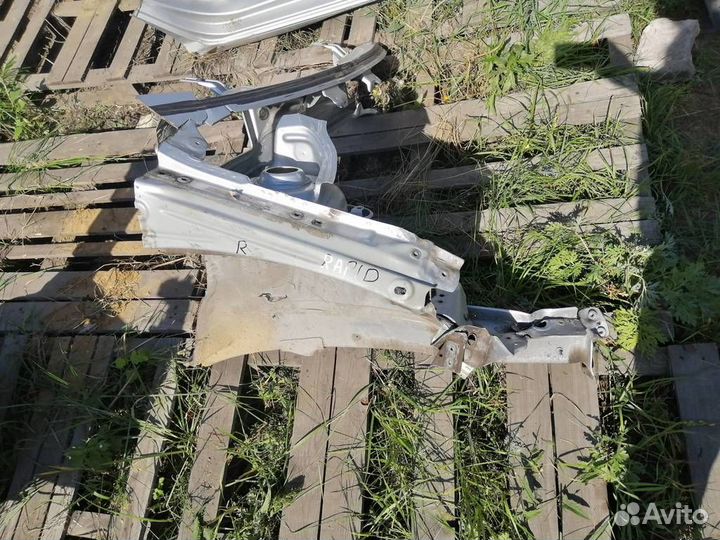 Лонжерон (четверть) передний правый Skoda Rapid 2