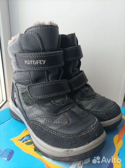 Ботинки зимние для мальчика 29