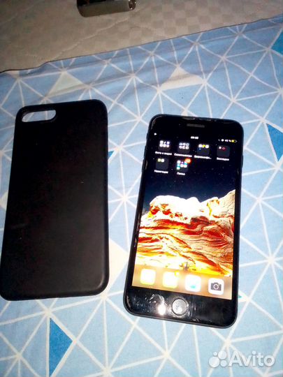 iPhone 8 plus 64gb black