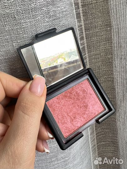 Румяна Nars Isadora