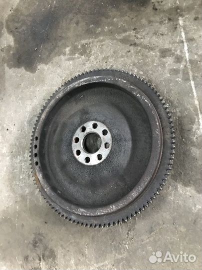 Маховик двигателя (Toyota Corolla)