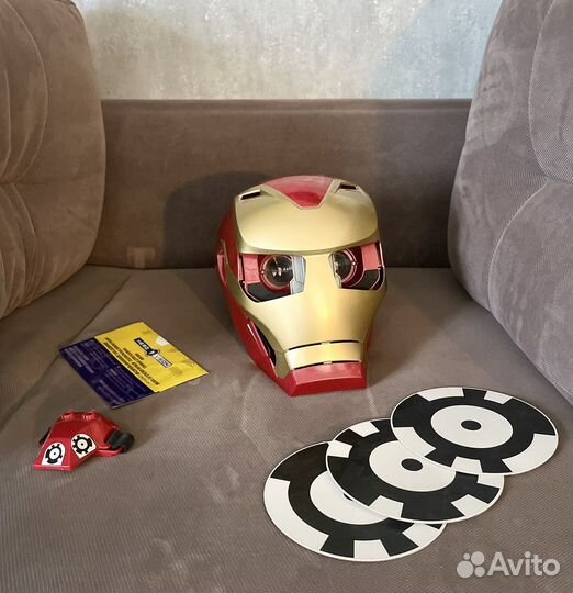 Шлем дополненной реальности Hasbro Avengers E0849