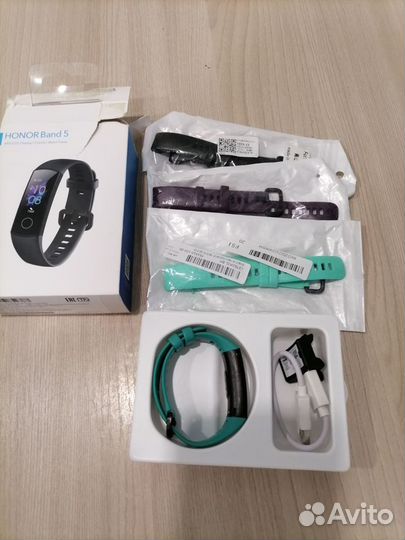 Фитнес браслет honor band 5