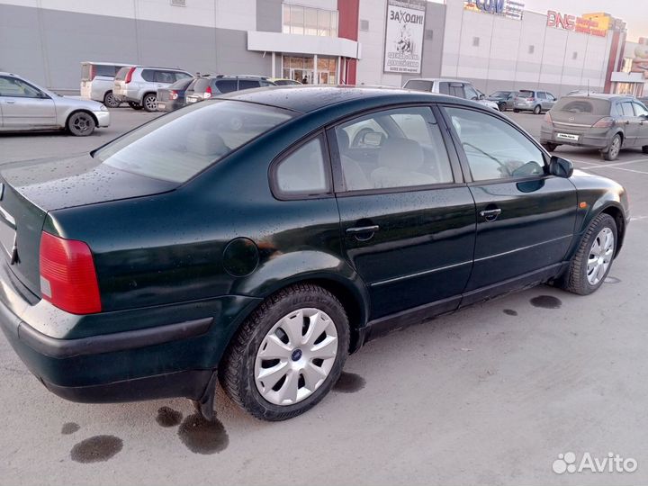 Volkswagen Passat 1.8 МТ, 1997, 490 000 км