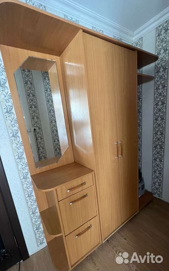 Шкаф в прихожую