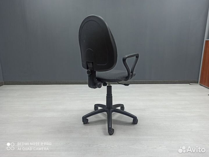 Компьютерное кресло