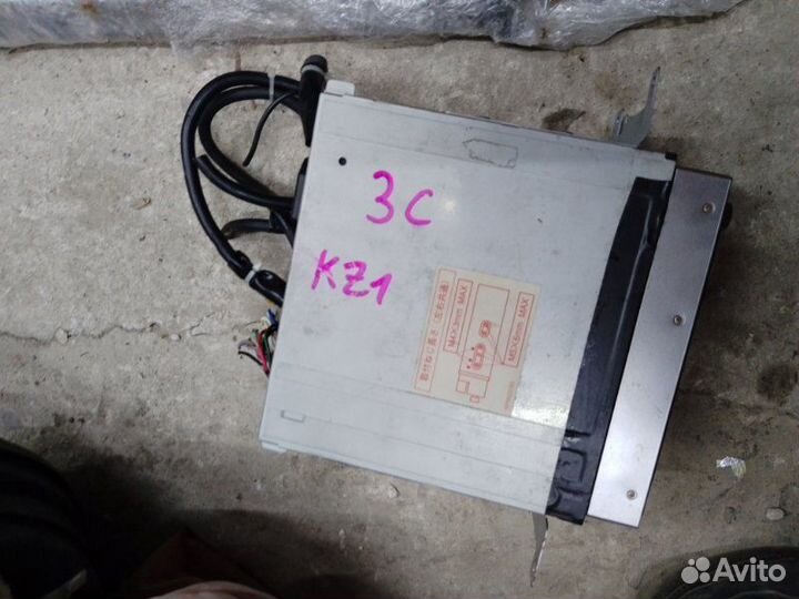 Магнитофон Volkswagen Passat B6