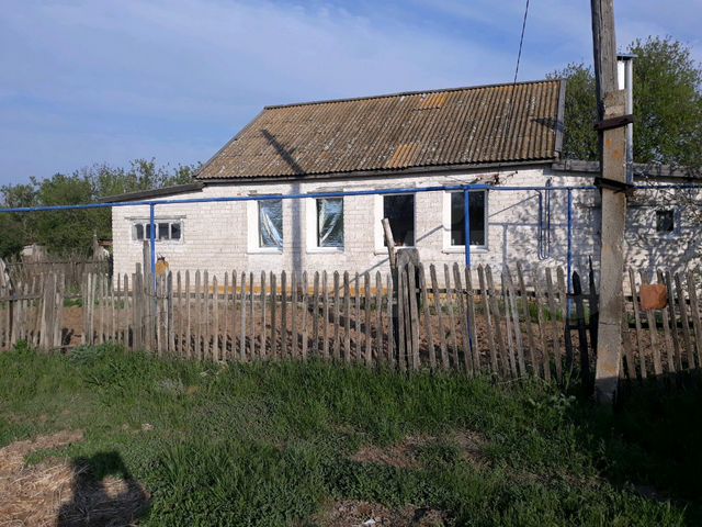 дешевый деревенский дом. коттедж курьи. курск ул. астрахань ленинский район поселок. садовый, жилмассив ключевой, ул.