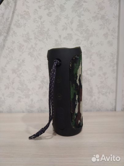 Bluetooth колонка JBL Flip 4