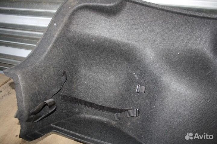 Обшивка багажника (левая) KIA RIO 2017