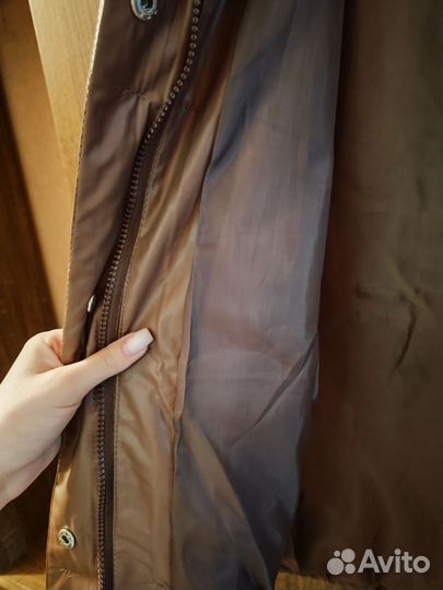 Куртка демисезонная женская утопленная с капюшоном