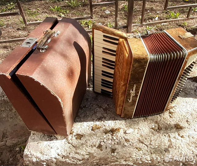 Футляр аккордион СССР, баян,красный партизан 