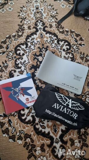 Очки и кожаный шлем Aviator watch