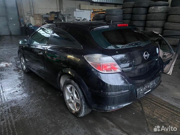 Разбор Авторазбор Opel Astra H 3D