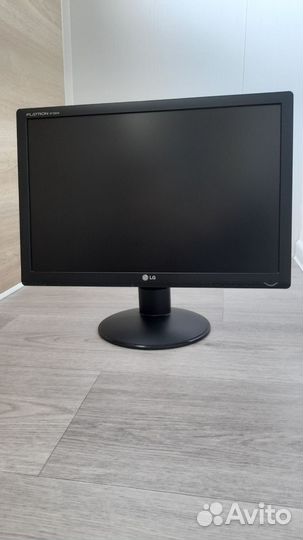 Монитор LG и Samsung