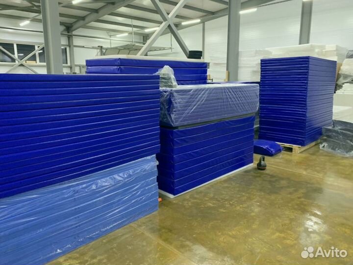 Настенные маты (стеновые протекторы)