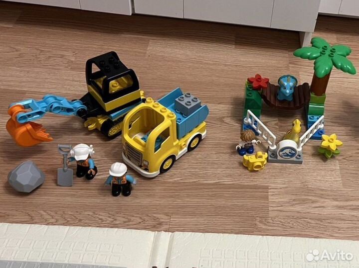 Наборы лего дупло 10931,10879 lego duplo
