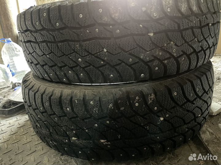 Viatti Bosco Nordico V-523 215/65 R16 98T