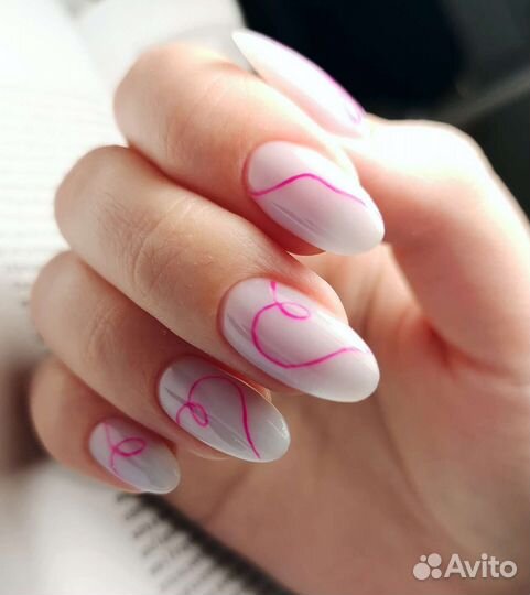 Маникюр, педикюр. ЖК 