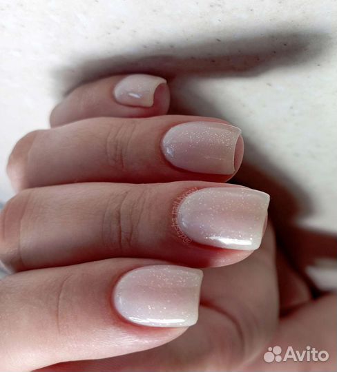 Маникюр, педикюр, ламинирование бровей