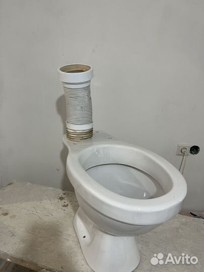 Унитаз без бачка