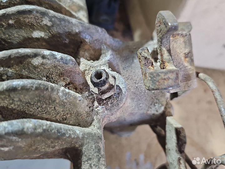 Суппорта задние для Volkswagen Passat B5