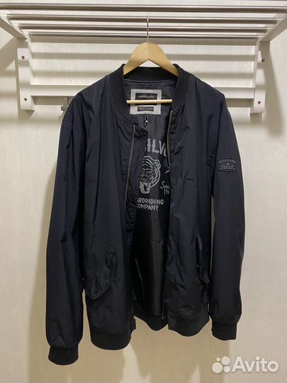 Бомбер Quiksilver