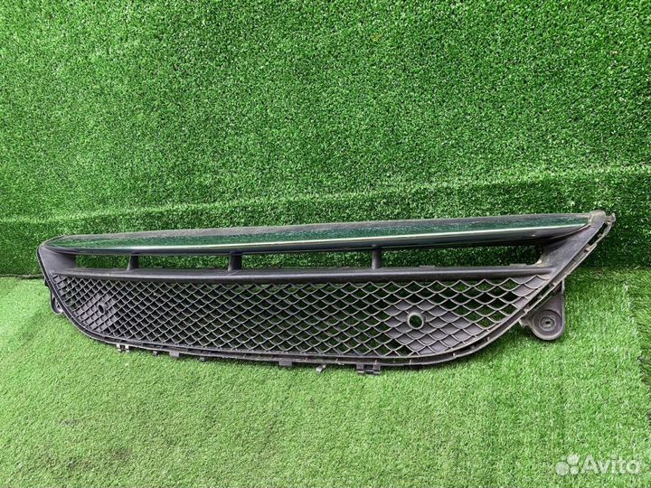Решетка переднего бампера Mercedes W213 5753