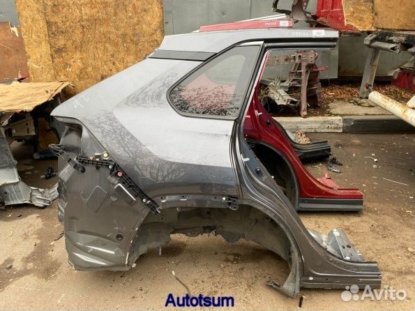 Четверть правая Тойота рав 4 50 (2018-2022)