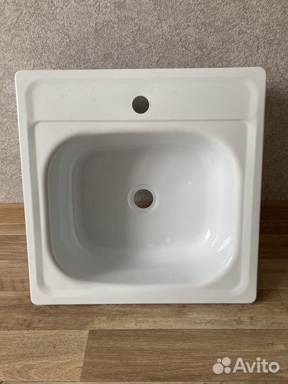 Мойка стальная эмалированная