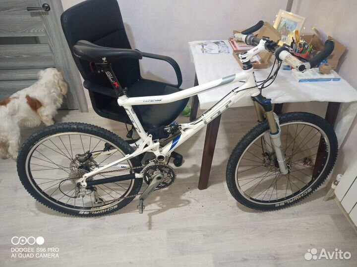 Велосипед спортивный (горный)