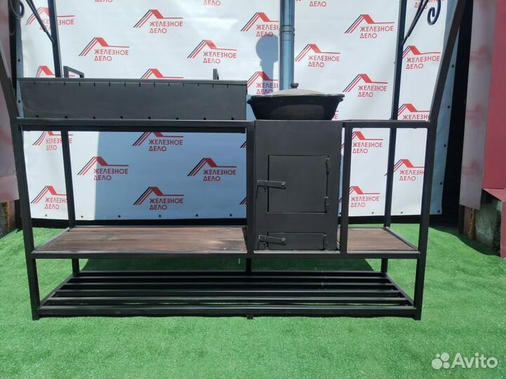 Мангал с печью под казан и крышей