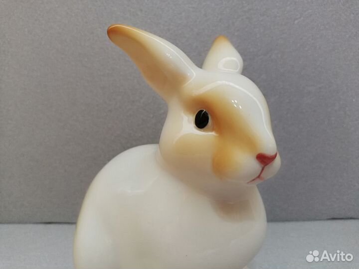 Фарфор кролик фигурка